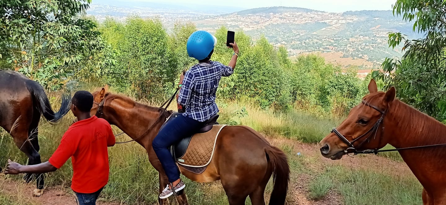 Kigali Old Town Tour & Horseback Riding